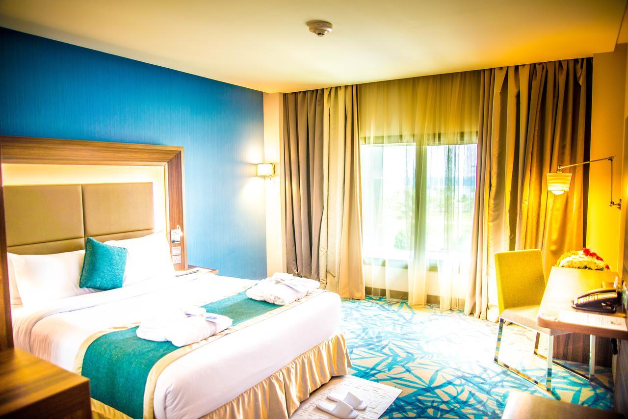 Novotel Yanbu Albahr Zewnętrze zdjęcie