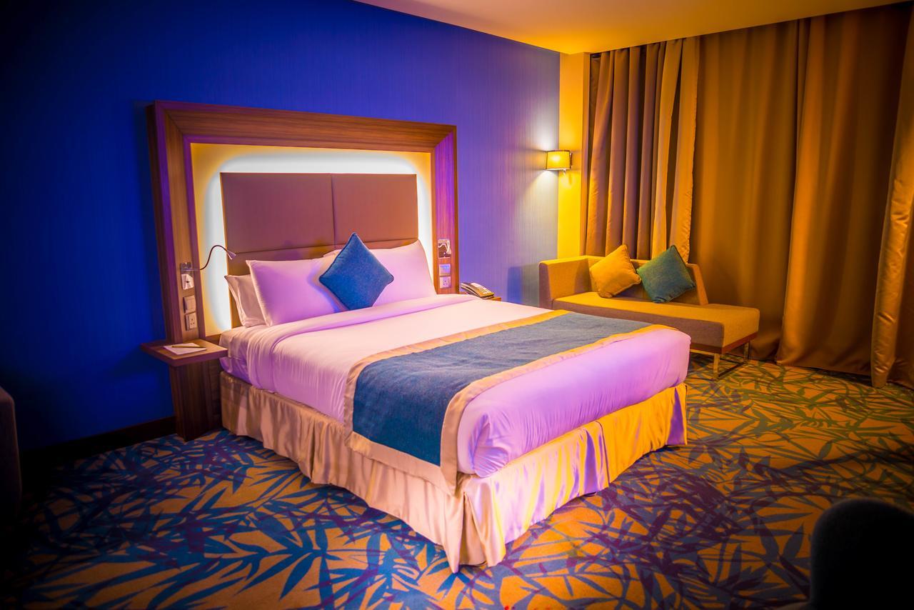 Novotel Yanbu Albahr Zewnętrze zdjęcie