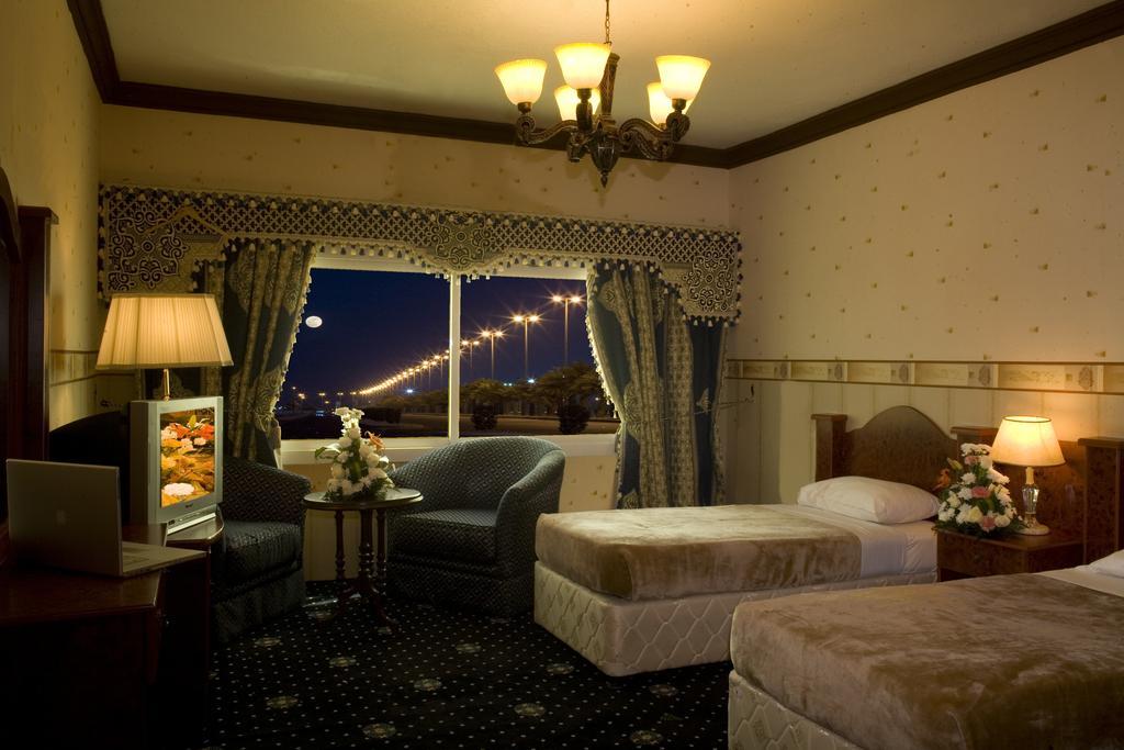 Novotel Yanbu Albahr Pokój zdjęcie